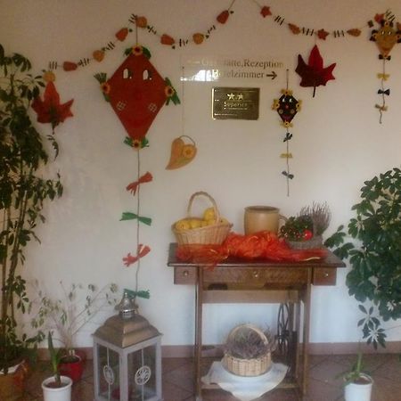 Hotel & Restaurant "Zum Firstenstein" Konigshain Εξωτερικό φωτογραφία